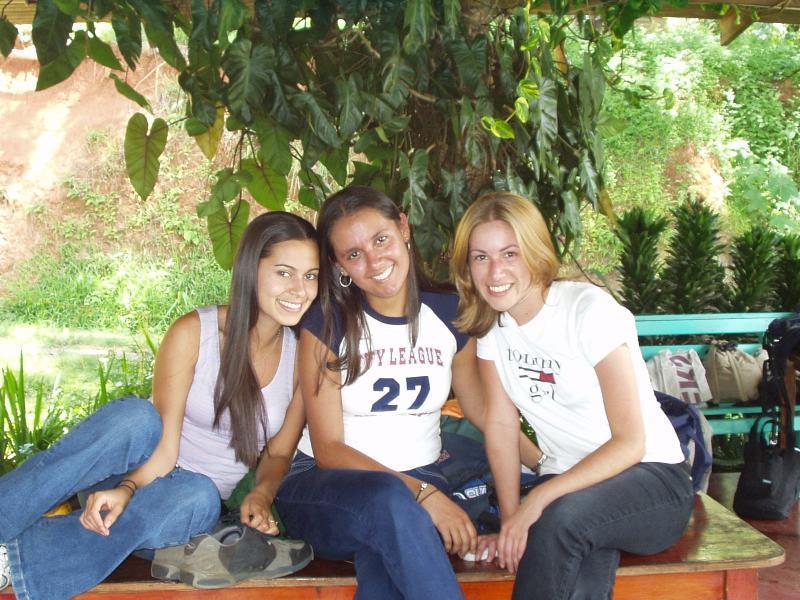 Ethel, Andrea y Mariela. Los ngeles de Charlie.