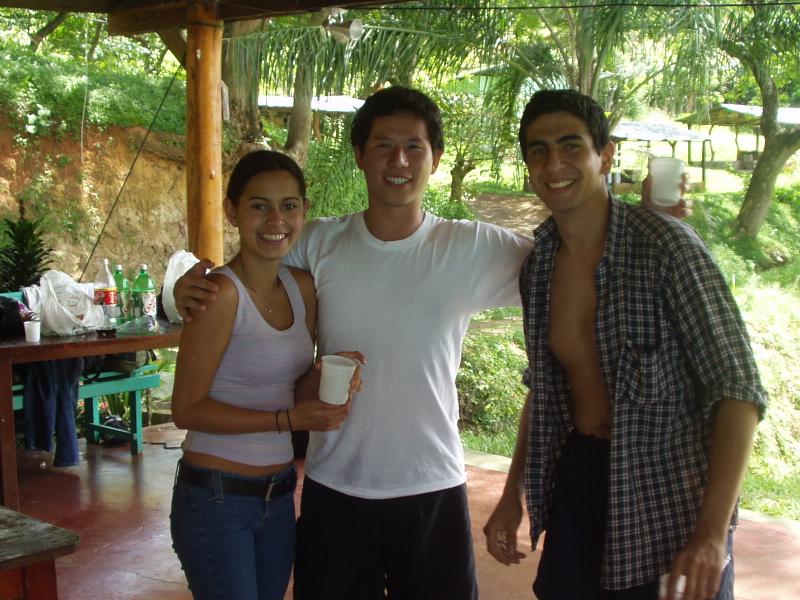 Ethel, Rafa y Eddy.
