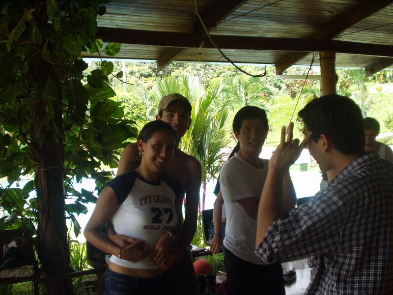 Andrea, Jorge y Rafa.