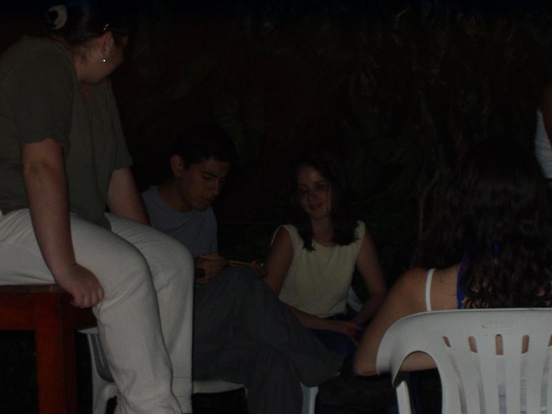 Eugenia, Aleks y Mary Anne.
