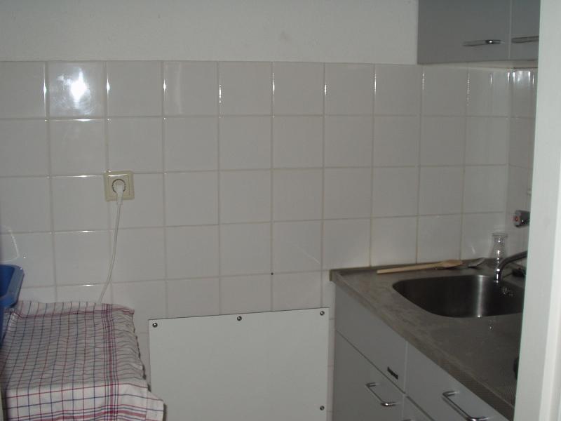 La cocina desde la puerta.