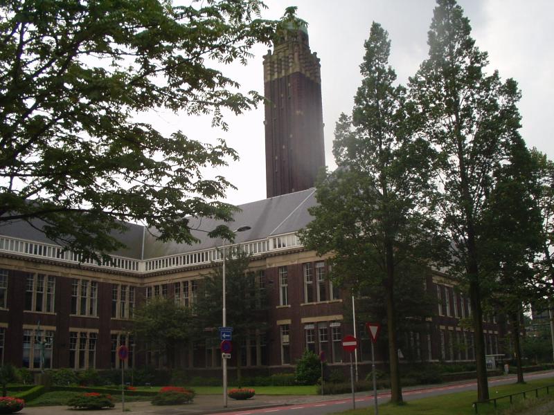 Edificio de recepcin, torre principal
