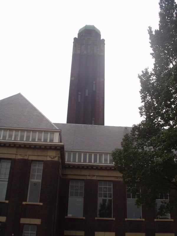 Torre de la Universidad. Ojo que estaba nublado ese da...