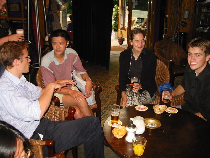 Holandeses conversando...