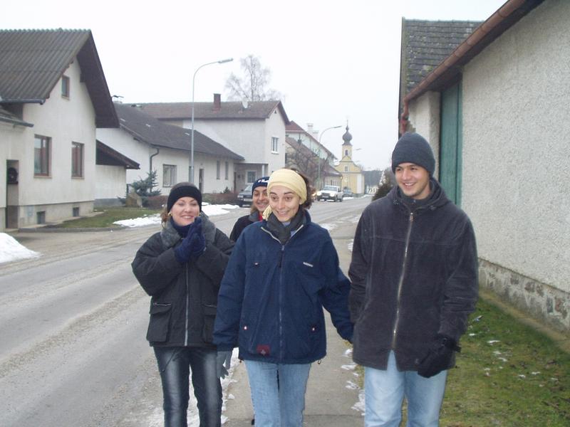 Afternoon below-zero walk in Eichberg