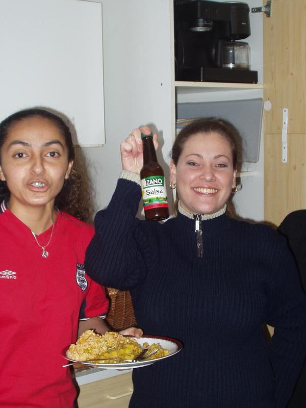 Salsa Lizano, "A su comida le da vida"