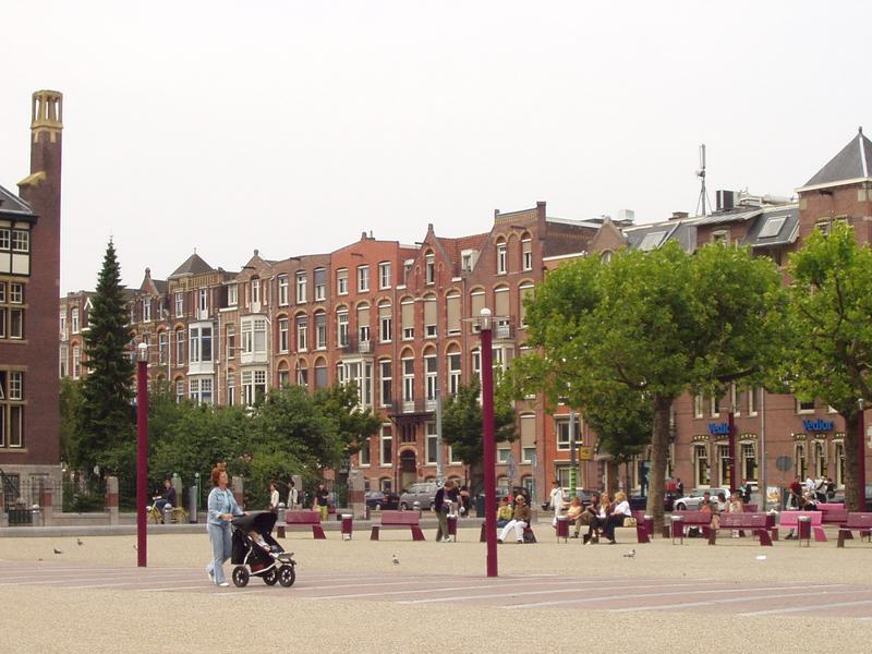 Architecture of the buildings in front of the Van Gogh Museum