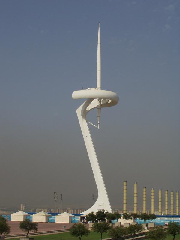 La torre simboliza un atleta.. segn ellos