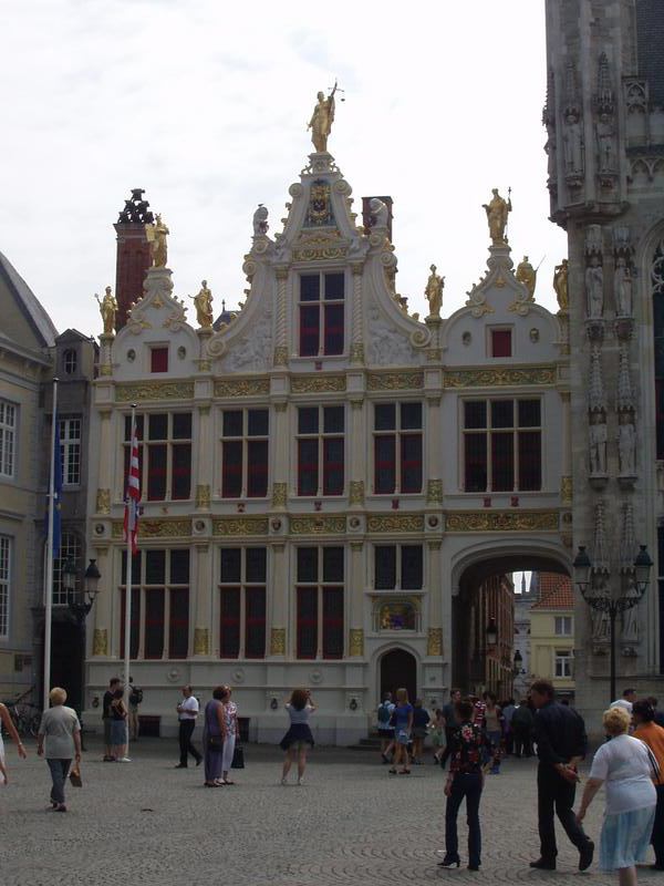 Building next to the town hall