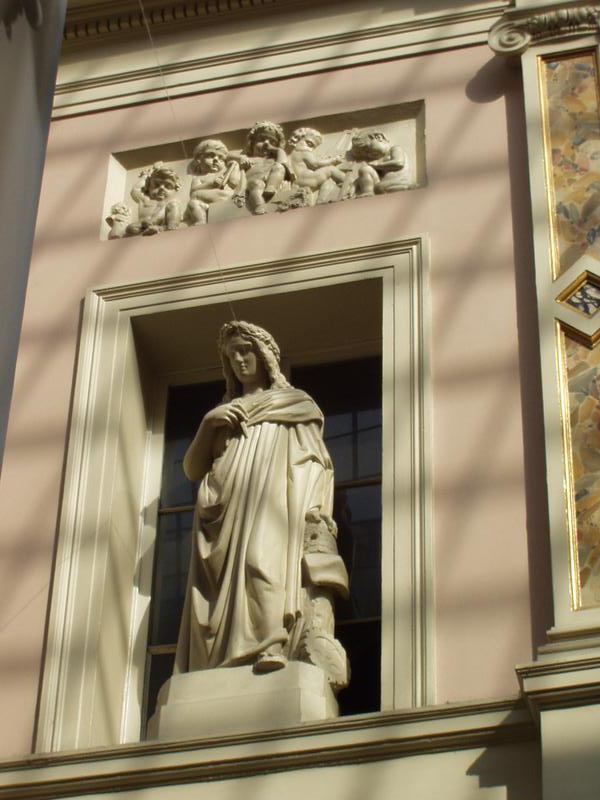 Sculpture at the Queen's Gallery.