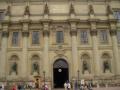 Side entrance to the palace