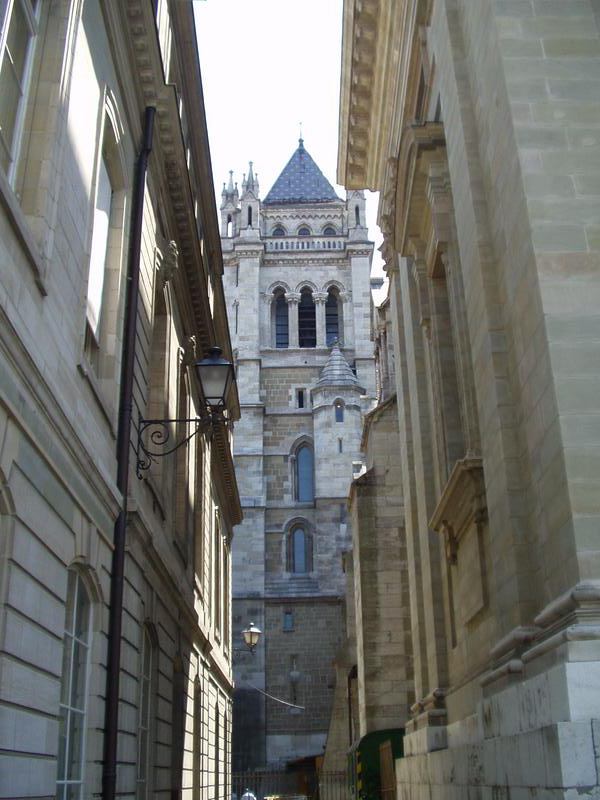 Vista desde un callejn