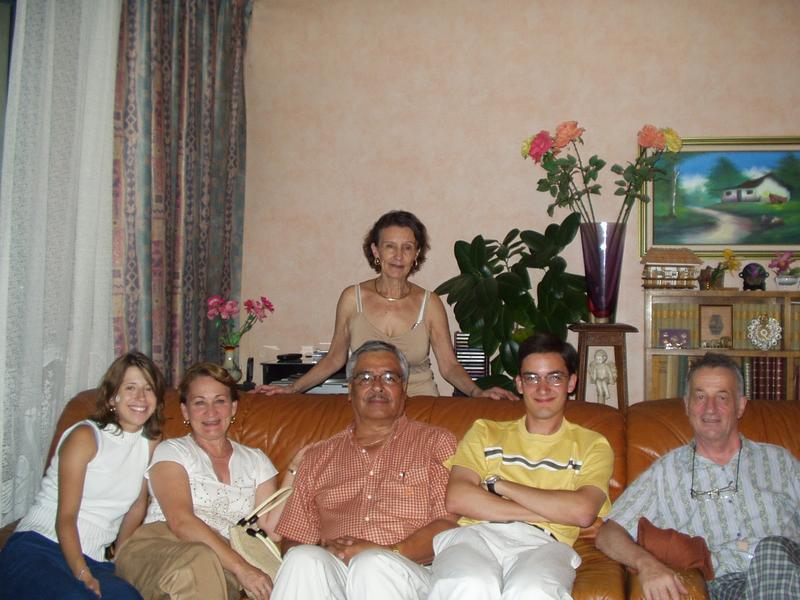 The Perraults invited us for dinner.