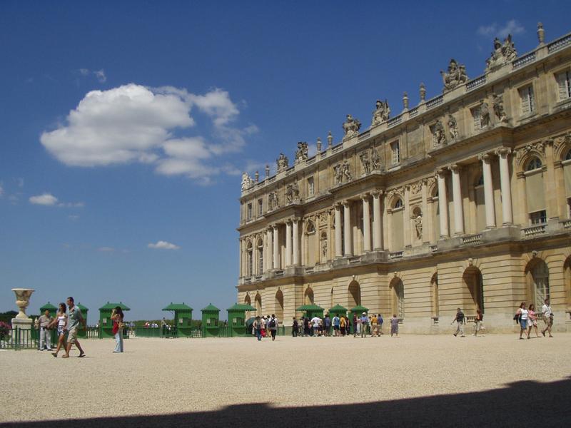 Entrance to the gardens
