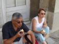 Eating apples in Versailles