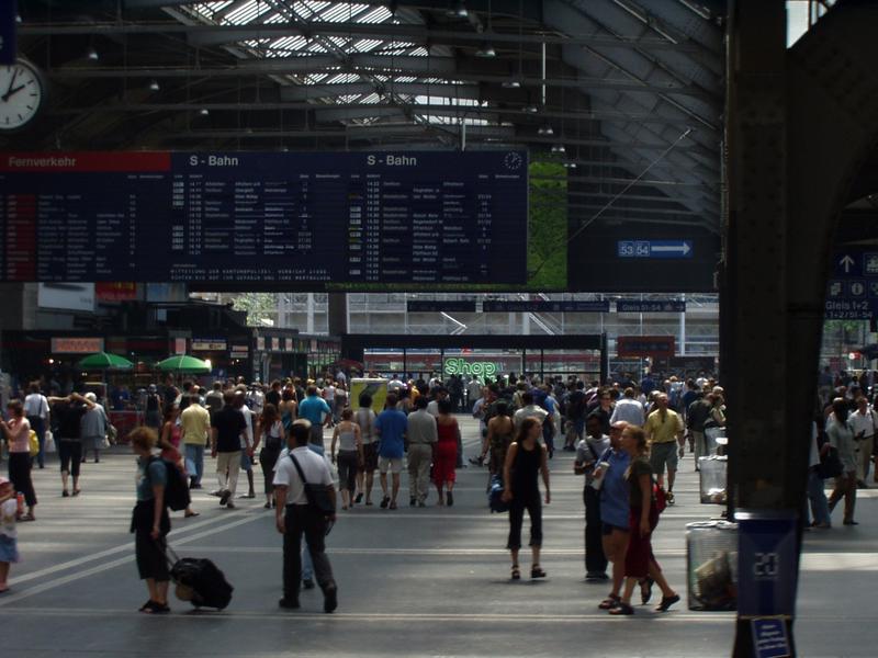 There were lots of people in the station.