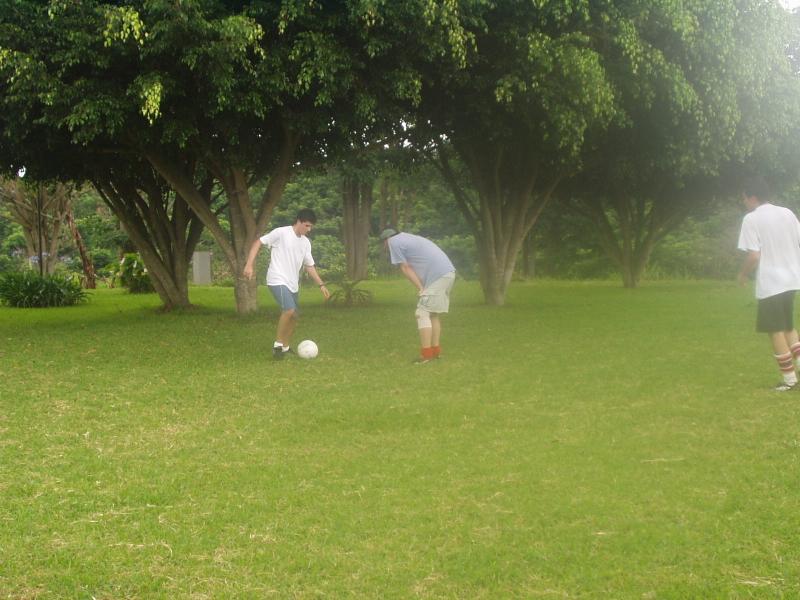 Jose driblando...